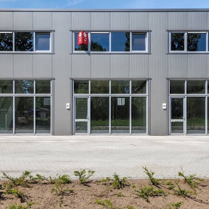 bedrijfsgebouw